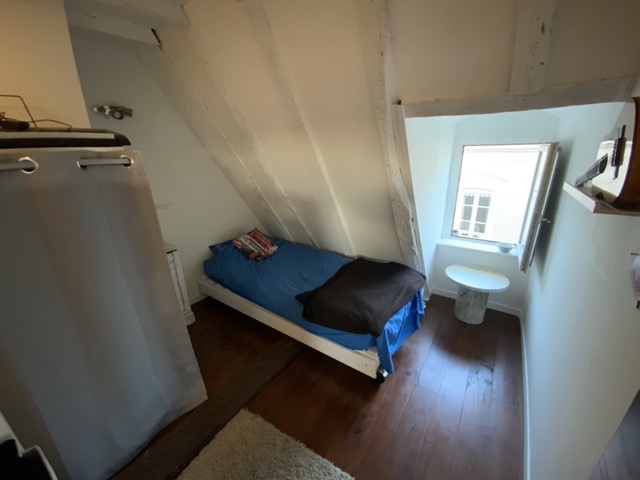 Appartement - 182 m2 - 8 pièces
